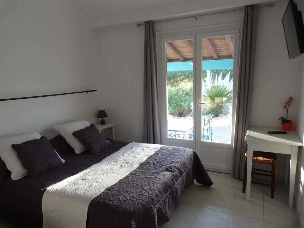 L'Auberge Camarguaise Сен Мари де ла Мер Екстериор снимка